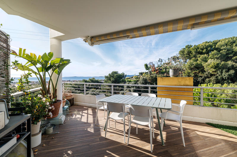 Appartement - 96 m² - 4 pièces