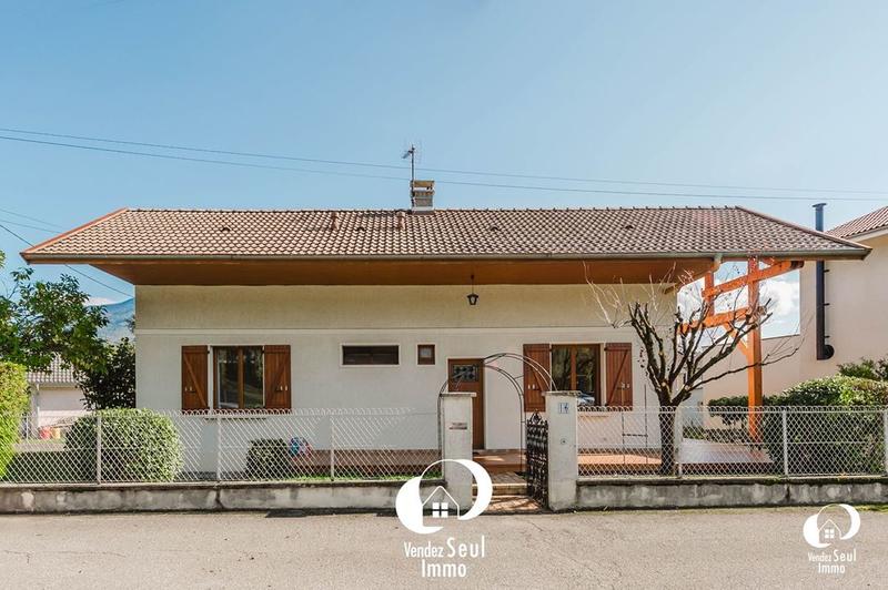 Maison traditionnelle - 132 m² - 6 pièces