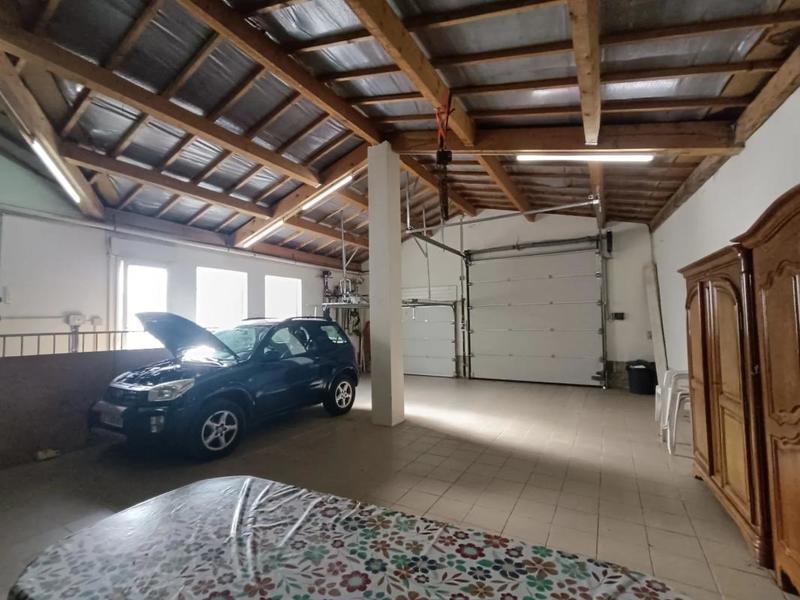 Maison - 161 m² - 7 pièces