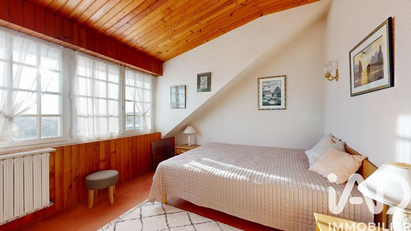 Maison - 135 m² - 6 pièces