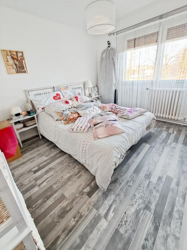 Maison - 104 m² - 5 pièces