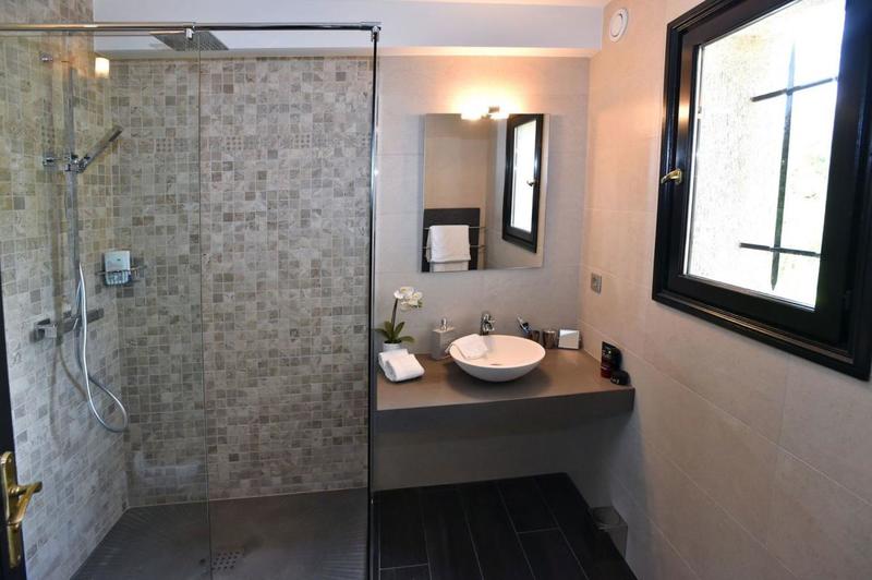 Villa - 490 m² - 7 pièces