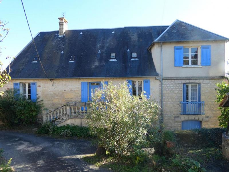 Maison - 143 m² - 7 pièces