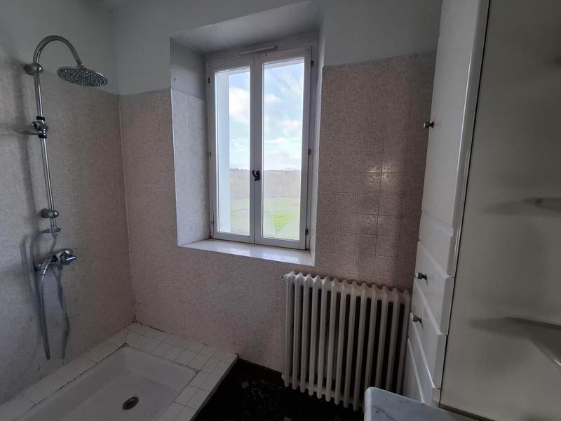 Maison - 205 m² - 8 pièces