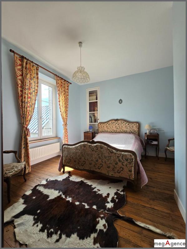 Maison - 130 m² - 7 pièces