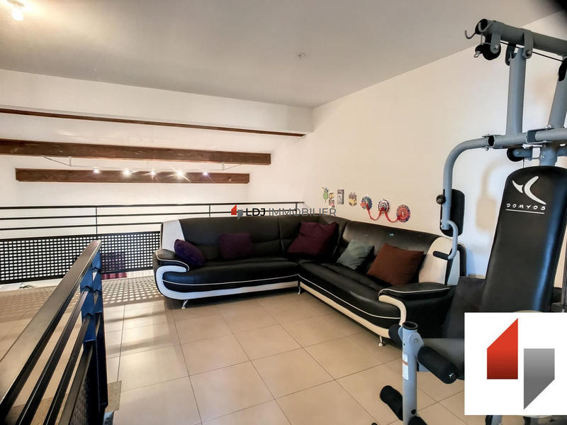 Villa - 181 m² - 5 pièces