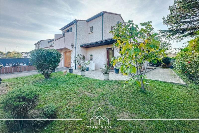 Maison - 92 m² - 4 pièces