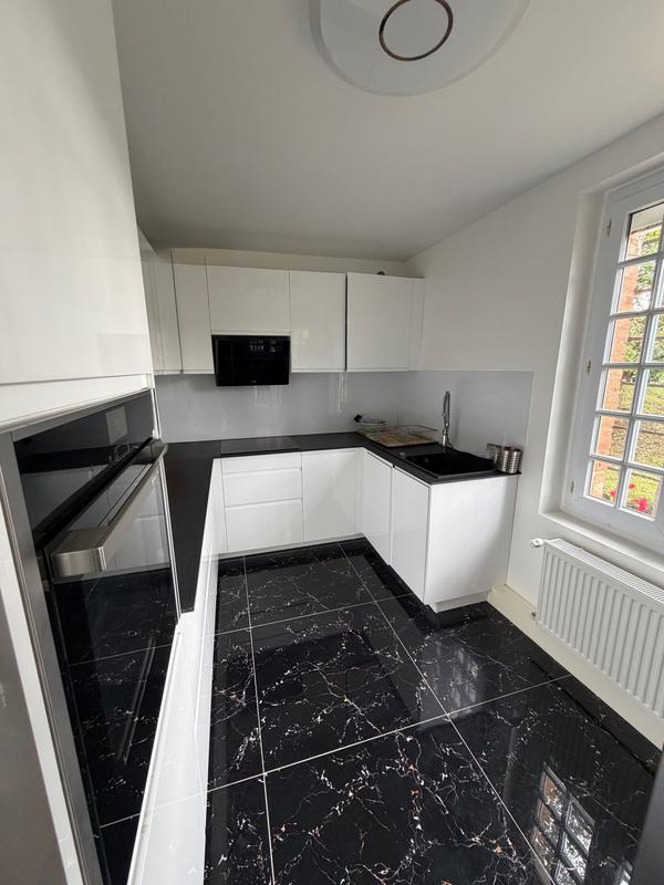 Maison ancienne - 107 m² - 10 pièces