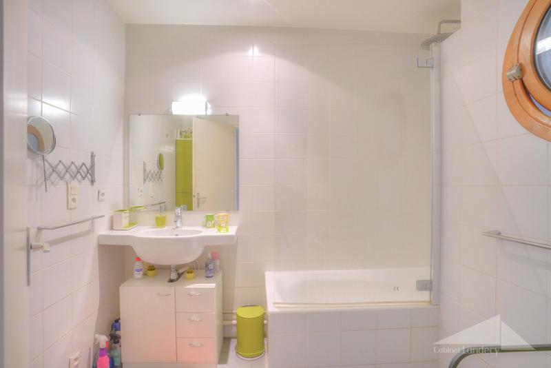 Maison - 101 m² - 5 pièces