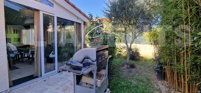 Maison jumelée - 136 m² - 6 pièces