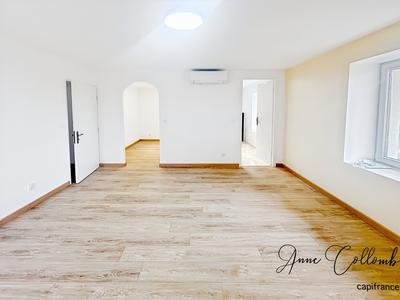 Maison - 208 m² - 8 pièces