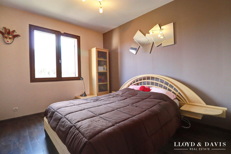 Maison - 170 m² - 7 pièces