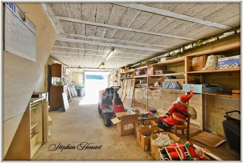 Maison - 84 m² - 4 pièces