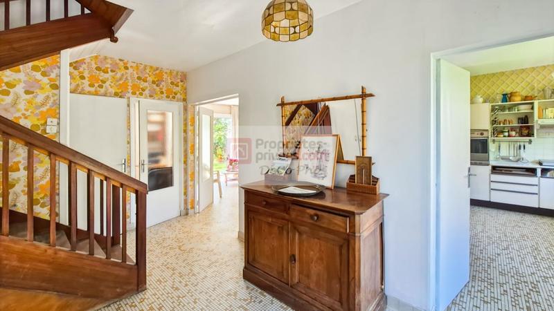 Maison - 160 m² - 7 pièces