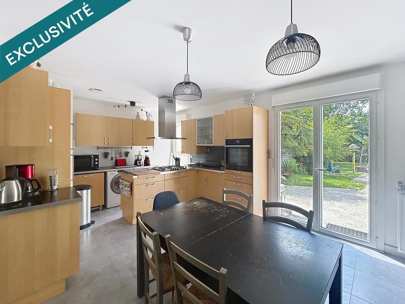 Maison - 155 m² - 6 pièces