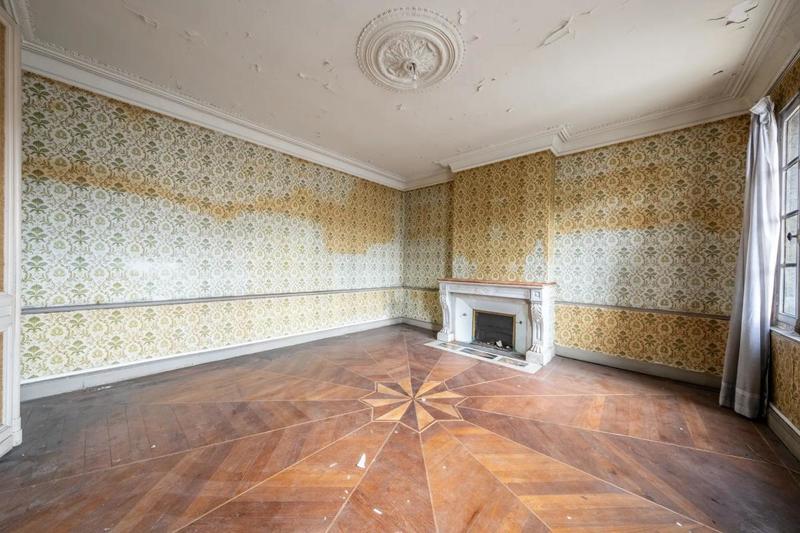 Maison en pierre - 200 m² - 8 pièces