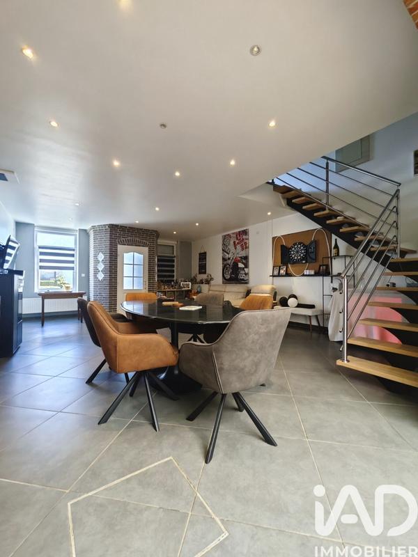 Maison - 160 m² - 7 pièces