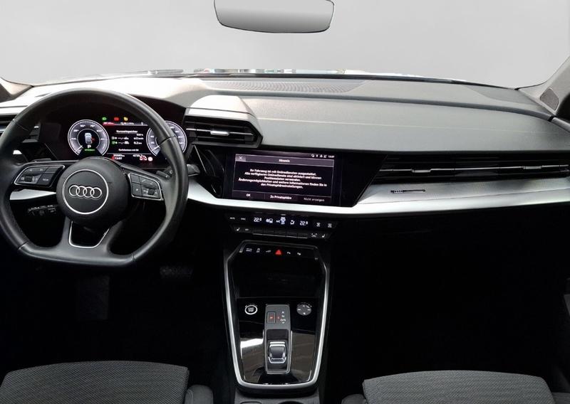 Audi A3 sportback 45 TFSIe 245 Hybride Rechargeable / Apple Carplay Android Auto Caméra 360° Audi Sound System Keyless