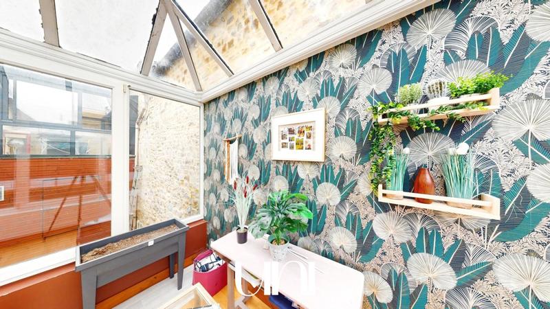 Propriété - 326 m² - 12 pièces