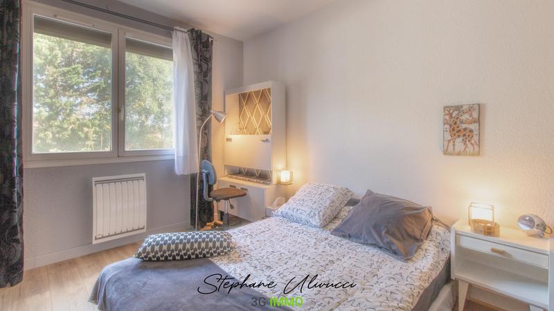 Maison d'architecte - 263 m² - 9 pièces