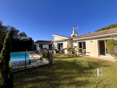 Villa - 170 m² - 6 pièces