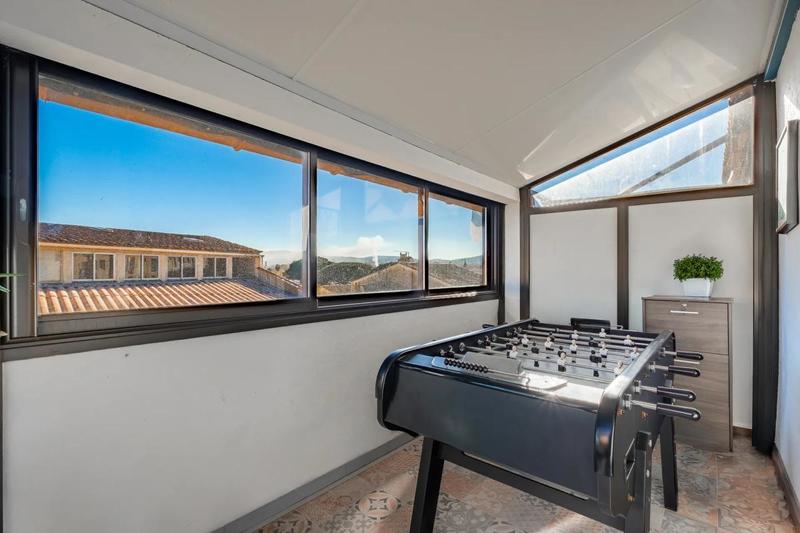 Appartement - 77 m² - 3 pièces