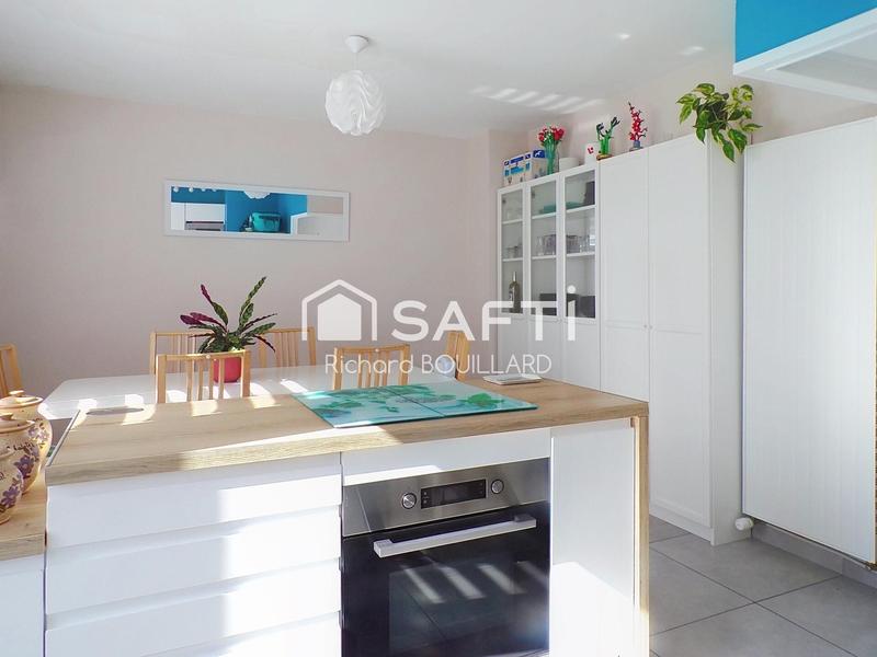 Maison - 110 m² - 6 pièces