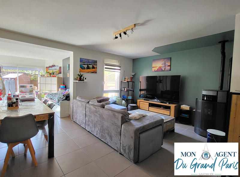 Maison - 94 m² - 5 pièces