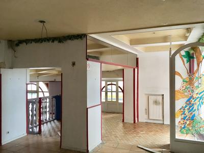 Local commercial - 180 m²