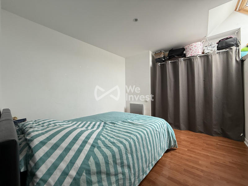 Maison - 270 m² - 9 pièces