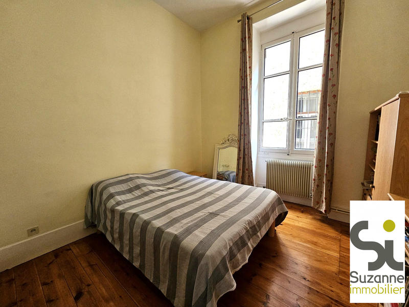 Appartement - 133 m² - 5 pièces