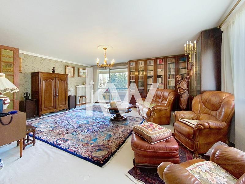 Appartement - 129 m² - 5 pièces