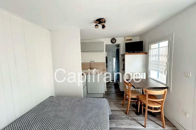 Immeuble - 110 m² - 7 pièces