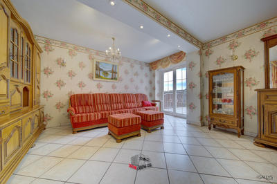 Maison - 170 m² - 7 pièces