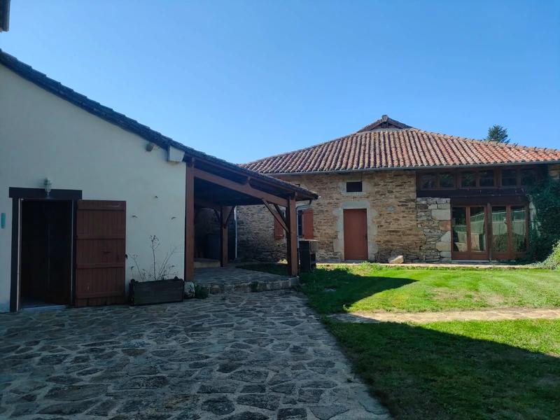 Maison de village - 165 m² - 6 pièces