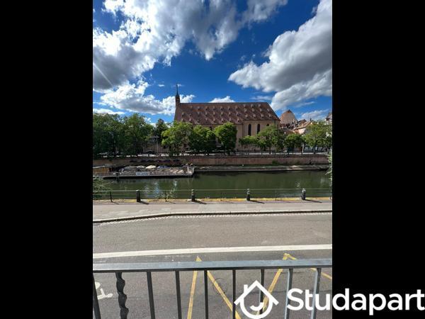 Chambre - 15 m² - 1 pièce