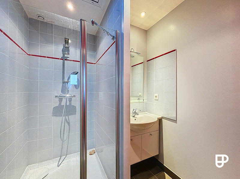 Maison - 177 m² - 5 pièces