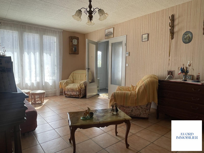 Maison - 80 m² - 5 pièces