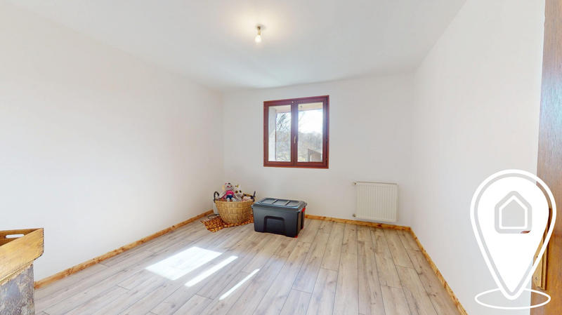 Maison - 192 m² - 7 pièces