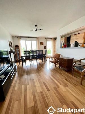 Chambre - 33 m² - 1 pièce