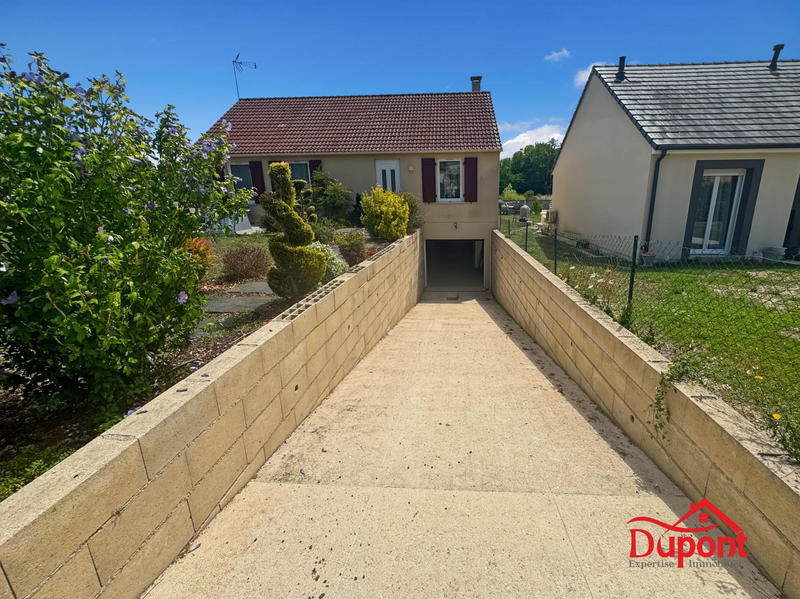 Maison - 92 m² - 5 pièces