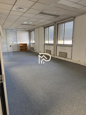 Bureau - 150 m²