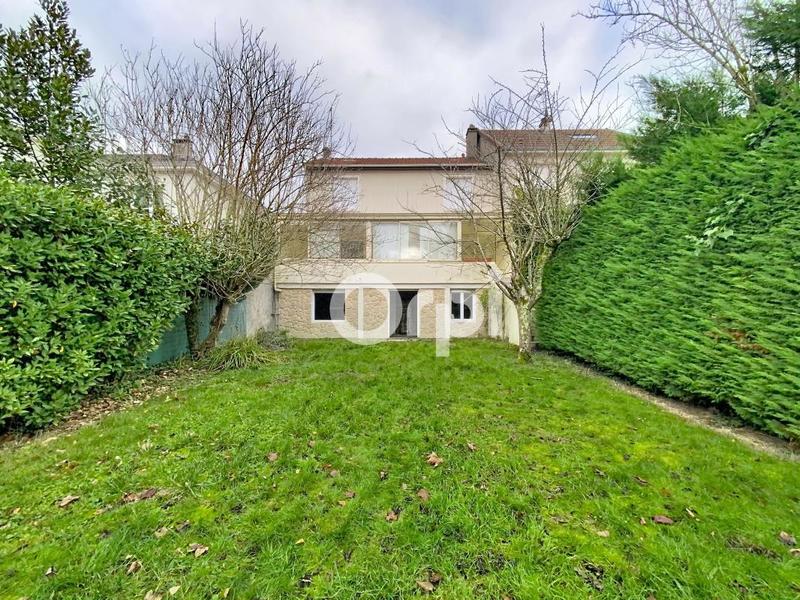 Maison - 149 m² - 4 pièces