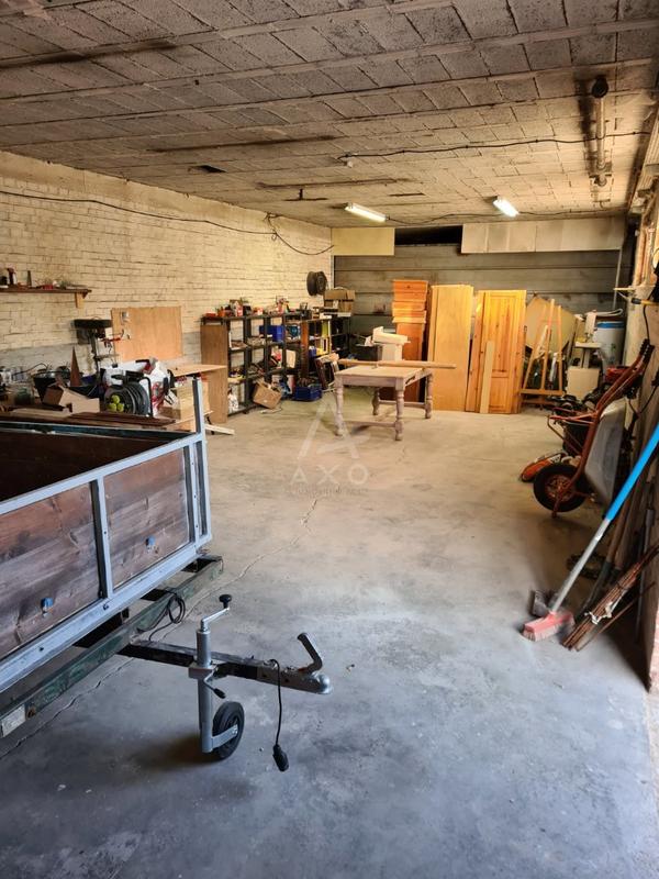 Entrepôt - 770 m² - 5 pièces