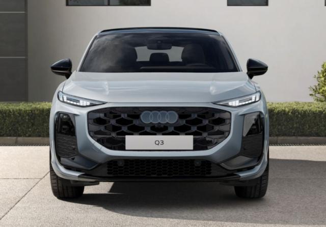 Audi Q3 Sportback Diesel Tdi 150 ch s tronic 7 s line (Dispo Debut Avril)