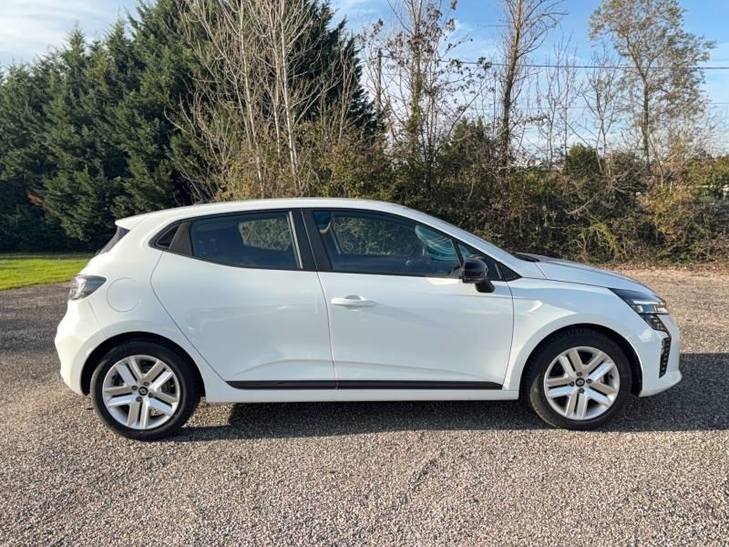 Renault Clio E-Tech full hybrid 145 Evolution