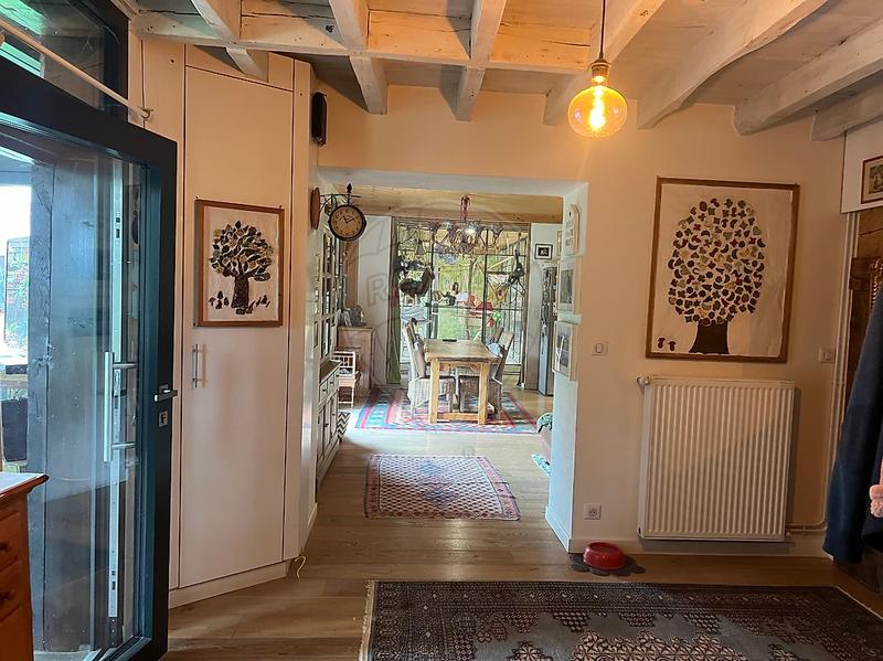 Demeure - 166 m² - 5 pièces