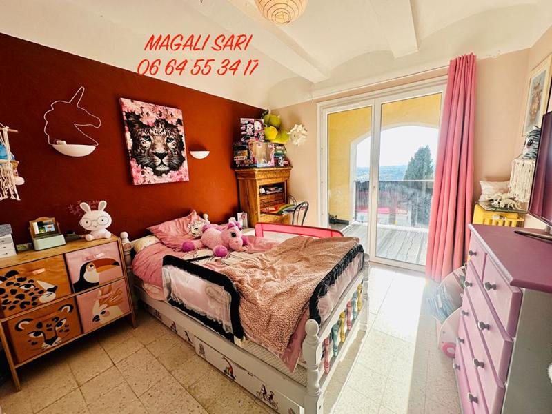 Maison - 153 m² - 7 pièces