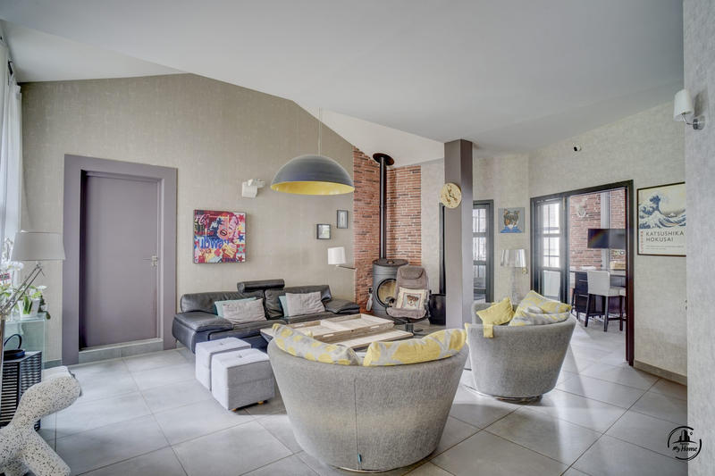 Maison ancienne - 290 m² - 9 pièces