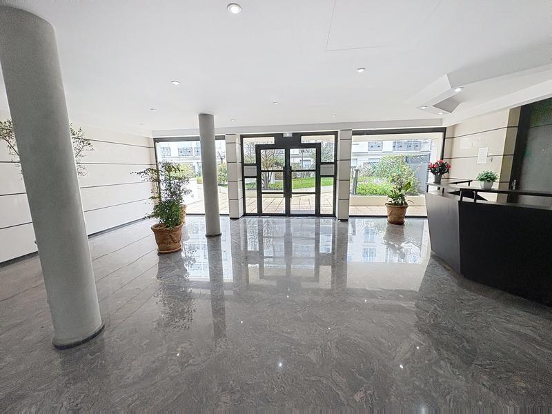 Appartement - 92 m² - 4 pièces